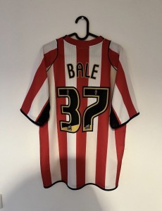 Southampton 2005/2006 Home Football Shirt, BALE 37, Medium for sale on Ebay