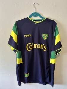 Retro Norwich City Third Shirt 1997/1998 for sale on Ebay