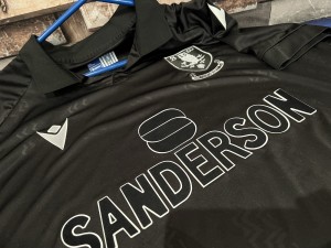 Sheffield Wednesday Third Shirt REMAKE - Custom Sponsor - XXL for sale on Ebay