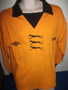 Umbro  Replica Wolves Home  Football Shirt 1975 M for sale on Ebay