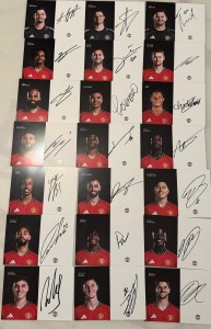 21 x Signed Manchester United club cards 25/26 Cuhna, Casemiro, Fernandez + MORE for sale on Ebay