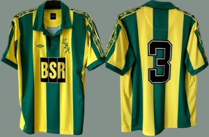 West Bromwich Albion 1981/82 Derek Statham, reproduction shirt. Large 43