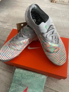 Nike Phantom GX II Elite LV8 Firm Ground Boots for sale on Ebay