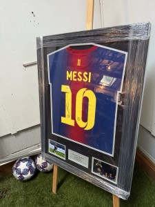Lionel Messi Authentic Hand Signed Barcelona Jersey Beckett Witnessed  for sale on Ebay