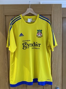 Wrexham FC Away Shirt 2015/2016 XL for sale on Ebay