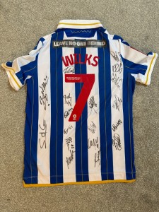 SIGNED SHEFFIELD WEDNESDAY FOOTBALL SHIRT - NUMBER 7 - MALLIK WILKS for sale on Ebay