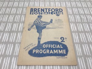 Brentford v Manchester United 1946/47 Division 1 - 12th April 1947 for sale on Ebay