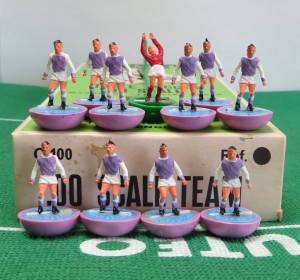 SUBBUTEO HW TEAM REF 122 AUSTRIA WIEN ON PINK BASES, IN ORIGINAL BOX. for sale on Ebay