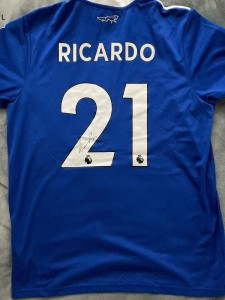 Ricardo Pereira Signed Leicester City Home Shirt 2022/23 Shirt Size Large for sale on Ebay