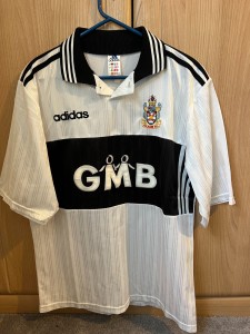 Vintage Official Fulham FC Shirt 9798, Size M for sale on Ebay