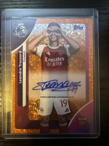 Leandro Trossard 1/25 Topps Premiere League 25/26 Orange Variation Auto Arsenal for sale on Ebay