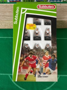 Subbuteo 63000 Lightweight (LW) Team – DERBY COUNTY (Reference: 722) for sale on Ebay