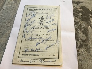 Derry City v Glenavon Football  Programme 5/11/1966. ( Signed to front Cover ). for sale on Ebay