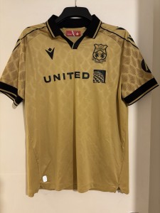 Wrexham Third Shirt Size Large Men’s for sale on Ebay