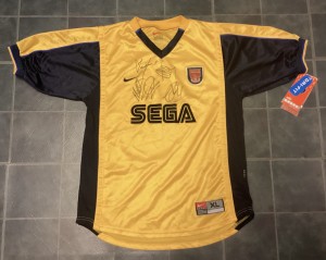 Original Nike Arsenal signed by 5 Away Shirt 1999/2001 Sega Youth XL BNWT for sale on Ebay