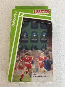 ⚽️ Subbuteo LW Team - Oldham Athletic Ref 748 RARER VERSION Complete And Boxed for sale on Ebay