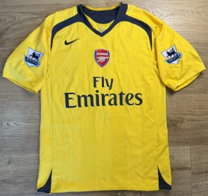 ORIGINAL ARSENAL 2005/06 Away Football Shirt MEDIUM NIKE Rare ‘Baptista 9’ for sale on Ebay