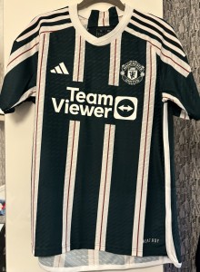 Manchester United Away Shirt Player Issue Size Medium for sale on Ebay