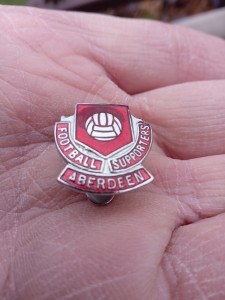 Aberdeen Football Club Supporters Enamel Lapel Badge for sale on Ebay