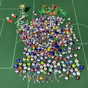 🤩 Subbuteo - HUGE Job Lot of Players & Bases Spares & Restoration for sale on Ebay