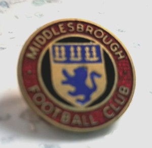 MIDDLESBROUGH FC VINTAGE METAL BADGE - GOLD METAL for sale on Ebay