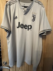 Juventus Away Shirt Ronaldo 7 3XL for sale on Ebay