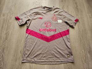 Mens New Balance Celtic BROWN #8 Third football shirt 19/20 Size M for sale on Ebay