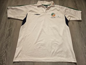 Mens Umbro Ireland Training football shirt 2002-2003 Size L for sale on Ebay