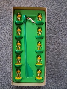 Subbuteo C100 1970's HW Norwich City Ref. 28  Team Boxed for sale on Ebay