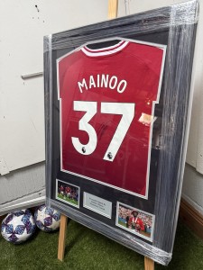 Kobbie Mainoo Signed Manchester United Shirt With COA for sale on Ebay