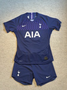 Nike Football Tottenham Hotspur Spurs Away Kit Women’s Medium/small for sale on Ebay