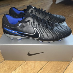 Nike Tiempo Legend 10 Pro FG Black Football Boots Size UK9/ 44EU DV4333-040 for sale on Ebay