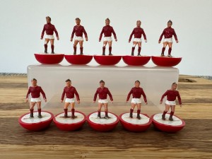 Subbuteo Heavyweight (HW) Team - Bournemouth, Barnsley Plus Others - Ref: 1 for sale on Ebay