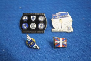(295) CHELSEA FOOTBALL CLUB  4 ASSORTED CHELSEA METAL PIN BADGES for sale on Ebay