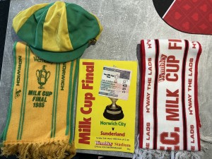 1985 League Cup Final Programme & match ticket + Hat/Scarf - Norwich Sunderland for sale on Ebay
