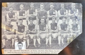WEST HAM UTD 1959 Team Newspaper clipping Photo signed by a  young BOBBY MOORE for sale on Ebay