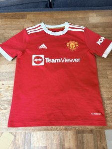 Youths Manchester United Home Ronaldo Top for sale on Ebay