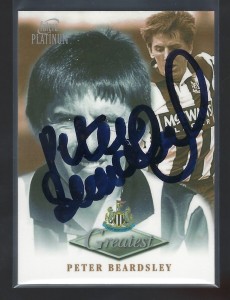 FUTERA 1998 - PETER BEARDSLEY - NEWCASTLE UNITED -HAND SIGNED  GREATEST CARD for sale on Ebay