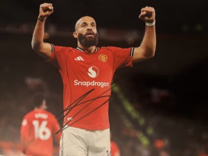 Signed 12x8 autograph photograph Bryan Mbeumo for sale on Ebay