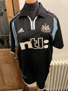 Newcastle United Football Club Shirt M Away 2000/1 Size L for sale on Ebay