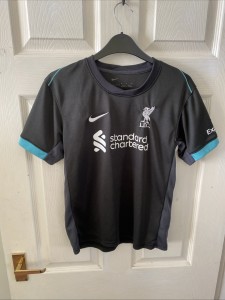 Liverpool Football Shirt Kids Size 28 for sale on Ebay