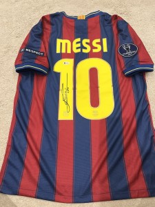 Lionel Messi Hand Signed Barcelona Shirt Beckett Witnessed COA JERSEY for sale on Ebay