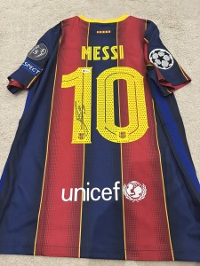 Lionel Messi Hand Signed Barcelona Shirt Beckett Witnessed COA JERSEY for sale on Ebay