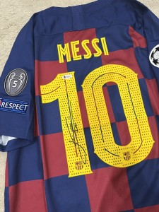 Lionel Messi Hand Signed Barcelona Shirt Beckett Witnessed COA JERSEY for sale on Ebay