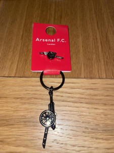 BNWT Arsenal FC Official Keyring Home Kit Merchandise Gift Christmas/Birthday. for sale on Ebay