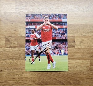 Viktor Gyokeres #14 Signed Arsenal 2025-26 season 7