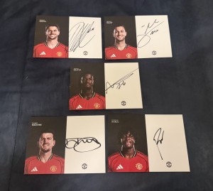 5 x Manchester United SIGNED Club Cards 25/26 Premier League Dalot Maguire Dorgu for sale on Ebay