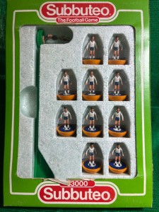 Subbuteo Lightweight Ref 665 Luton  Littlewoods Cup Winners in Great Condition for sale on Ebay