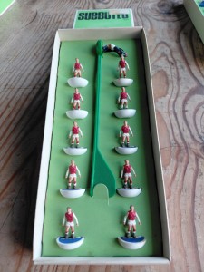 Vintage ARSENAL subbuteo team in box (HW) for sale on Ebay