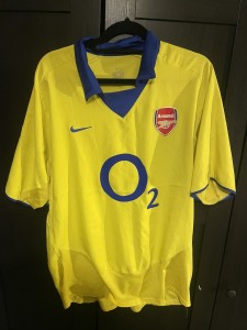 Authentic Original Nike Arsenal 2003/2004 Away Shirt Mens Medium for sale on Ebay